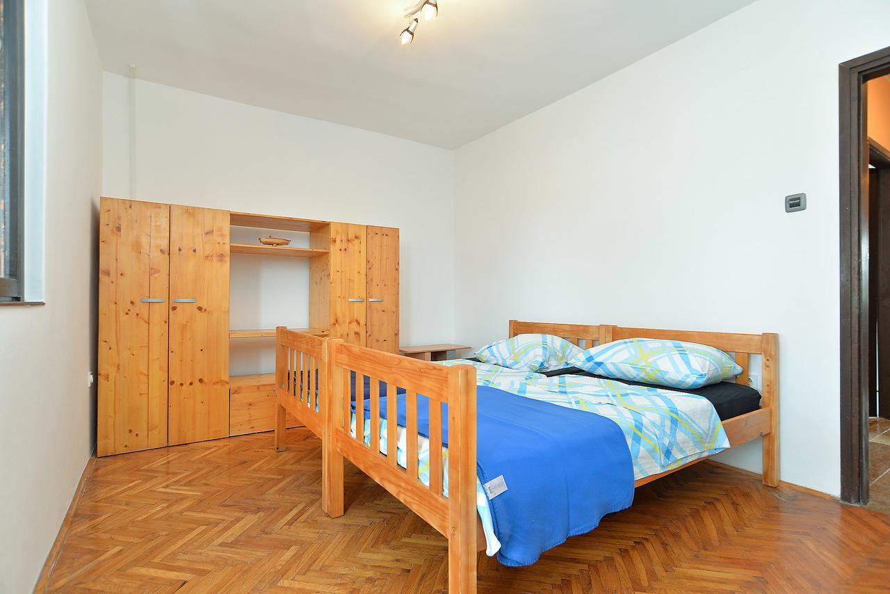 Apartments Dino 1700 Fažana Exterior foto